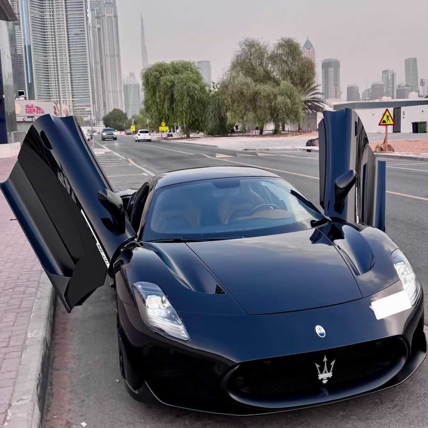 MASERATI MC20